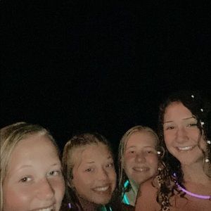 Meet your Posher, Hadley